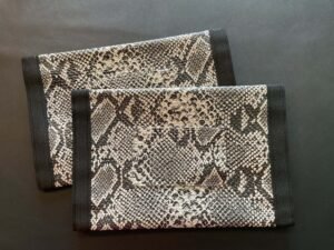 Alligator – Snake Skin