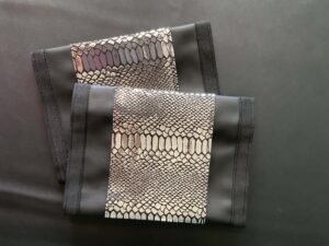 Alligator – Snake Skin
