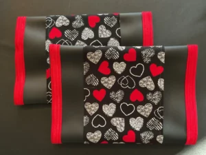 Black Red Hearts