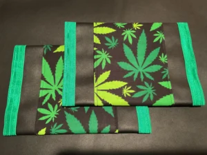 Pot Leafs Shinny Trim